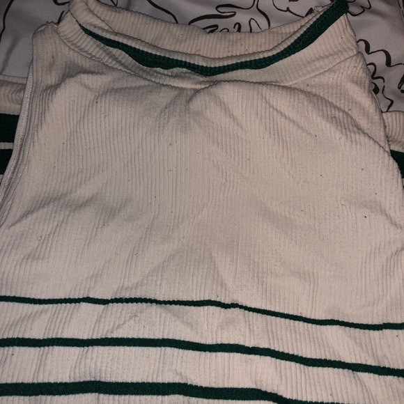 FREE PEOPLE MOCK CROP - Picture 3 of 3